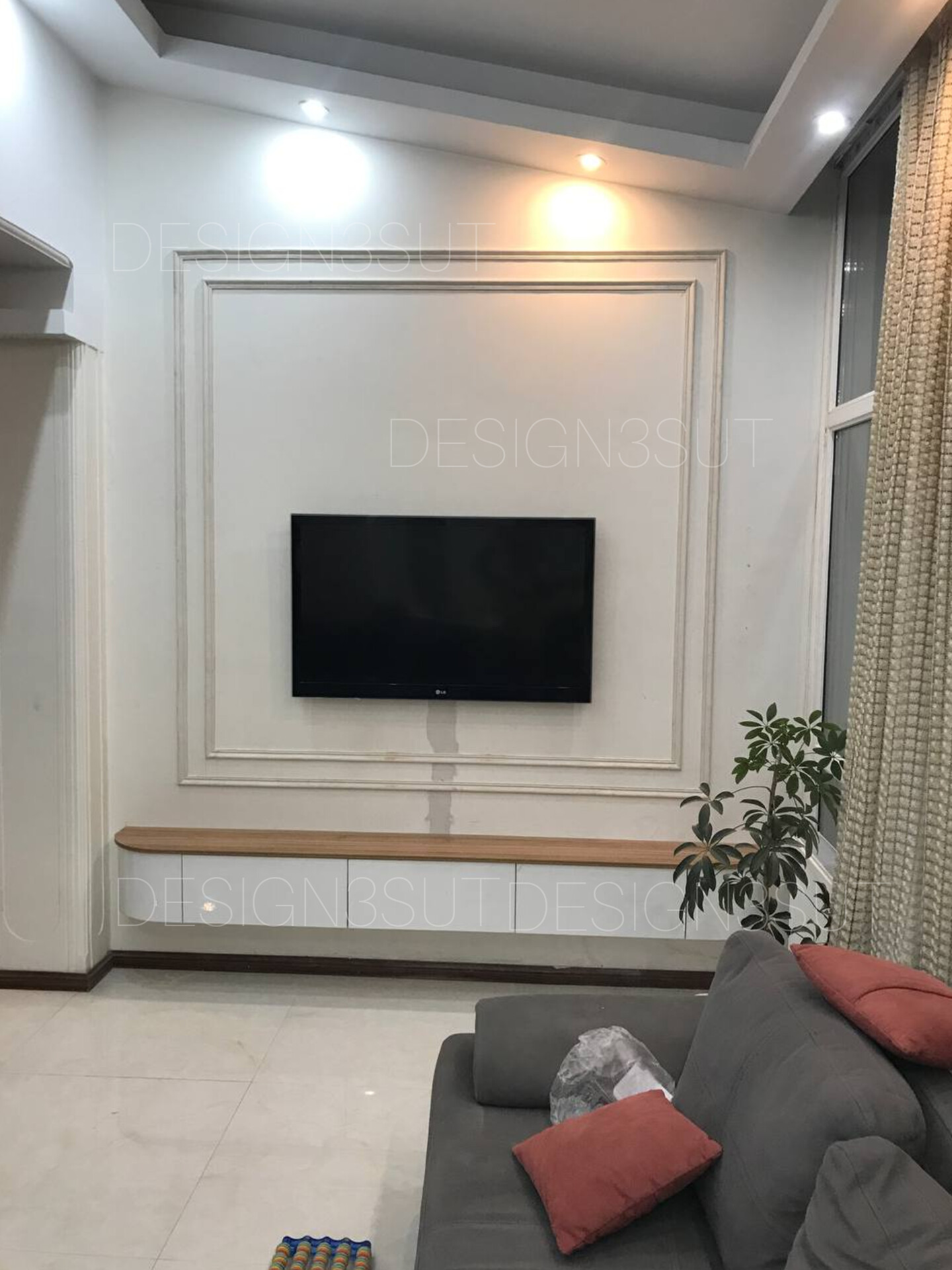 میز تی وی کرو دورنگ